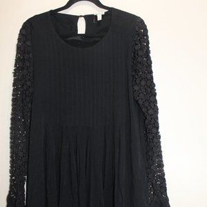 Mo:Vint New York Black Dress with Crochet Sleeves size L